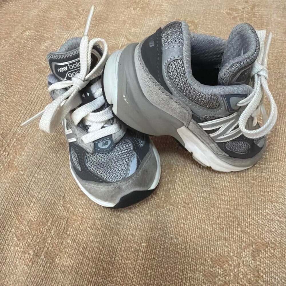 New Balance 990v6 Infant Toddler Sneakers Grey IC990GL6 Size 5